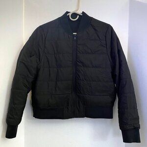 NWOT Mono B Reversible Cropped Quilted Classic Bomber Jacket Pockets Size Large